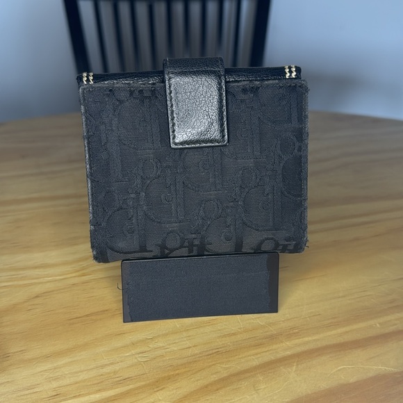 Authentic Christian Dior Trotter Saddle Wallet Black Canvas Floral Embroidery - Picture 2 of 9